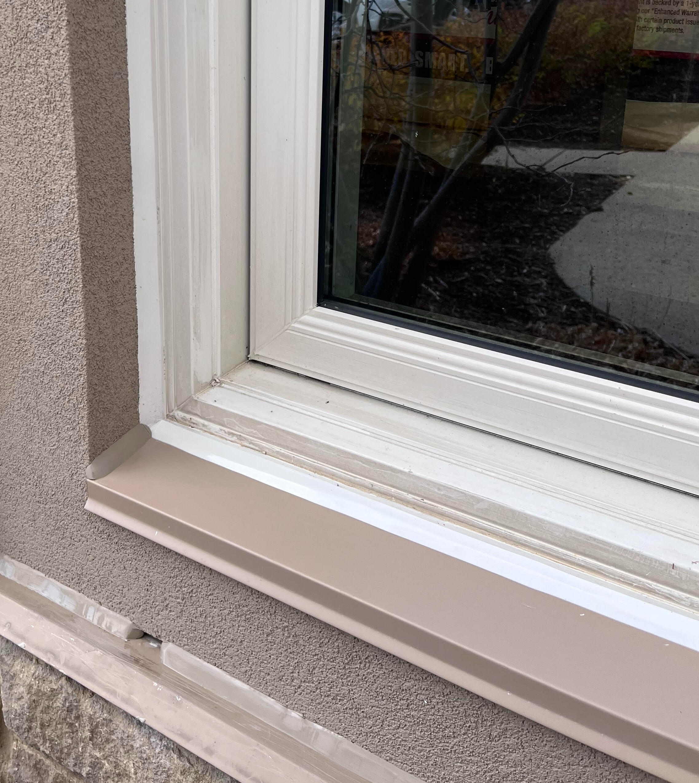 Professional Caulking Services - Clean, Durable, and Weatherproof Seals